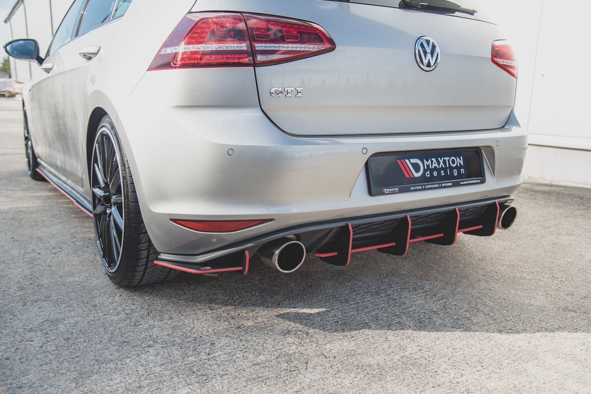 Maxton Design - Street Pro Diffusor V1 für VW Golf 7 GTI - Aerowerk.