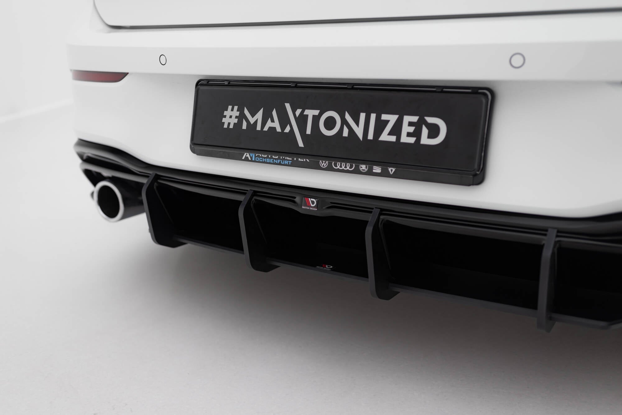 Maxton Design - Street Pro Diffusor V4 für Volkswagen Golf GTI Mk8 - Aerowerk.