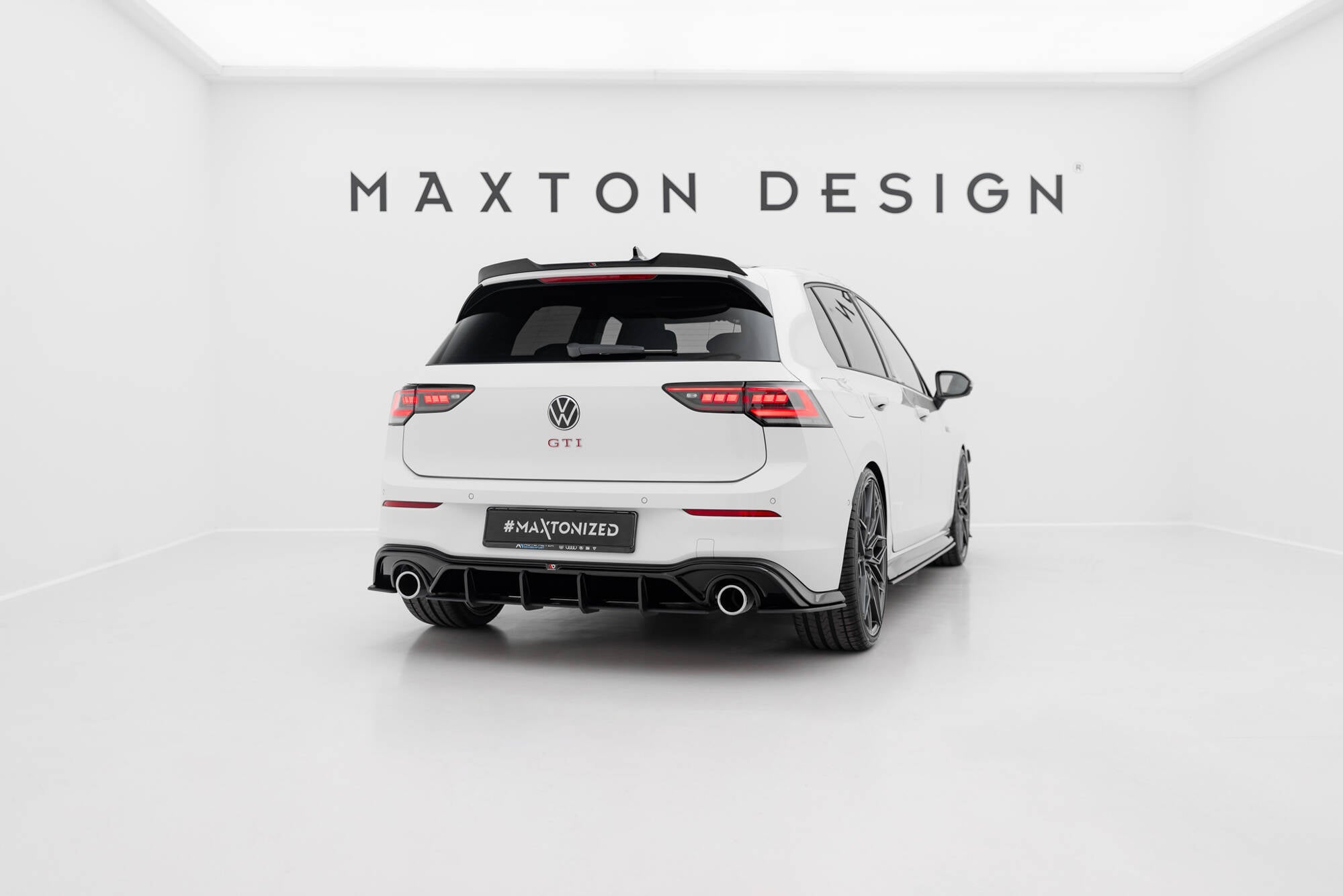 Maxton Design - Street Pro Diffusor V5 für Volkswagen Golf GTI Mk8 - Aerowerk.
