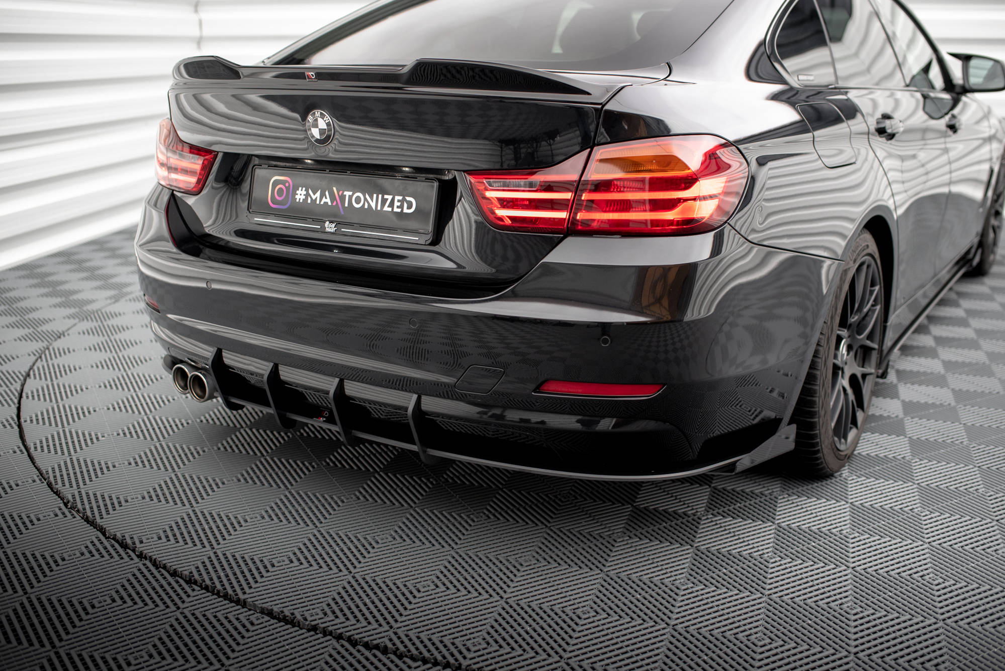 Maxton Design - Street Pro Flaps Heckansatz Diffusor + Flaps für BMW 4er Gran Coupe F36 - Aerowerk.