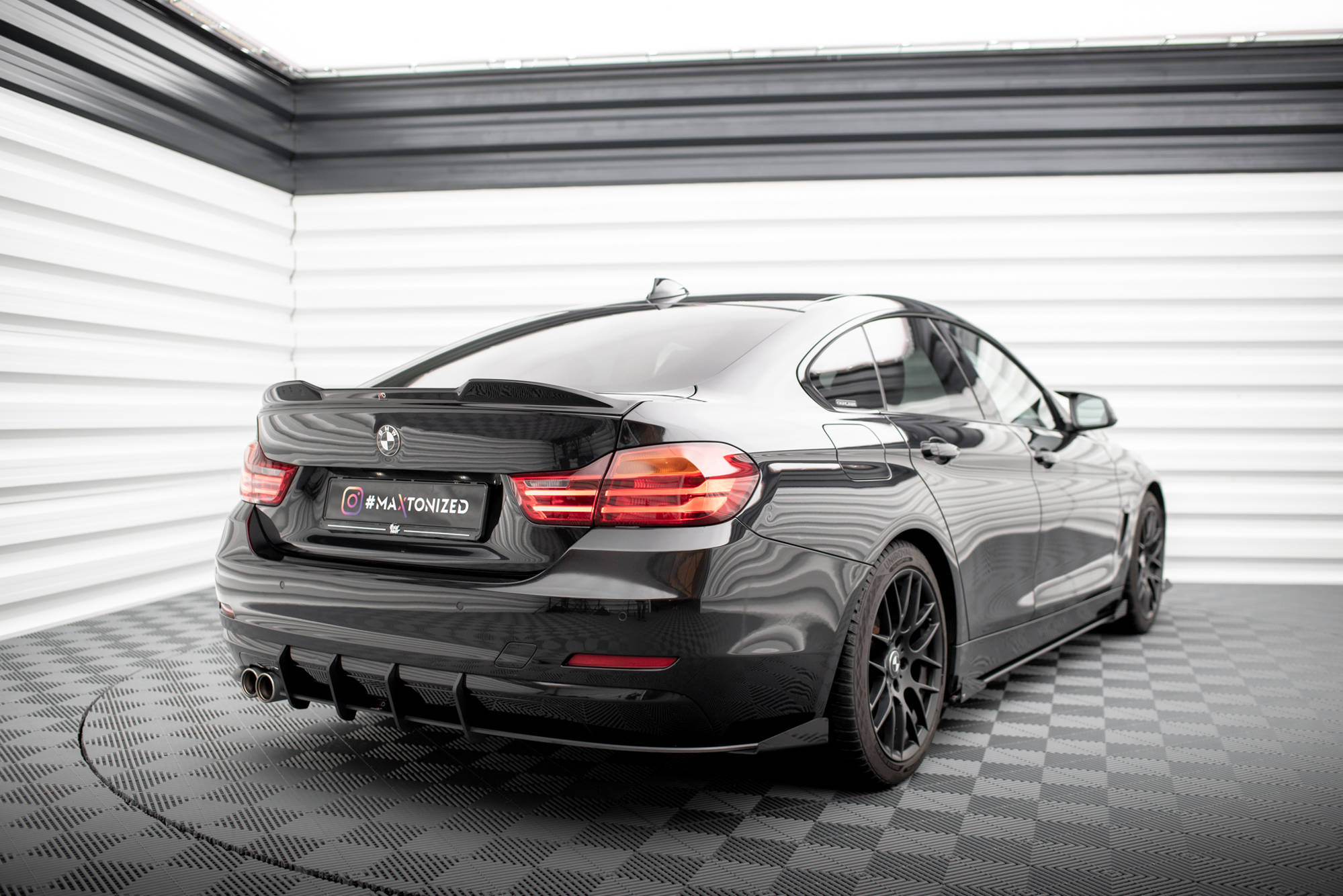 Maxton Design - Street Pro Flaps Heckansatz Diffusor + Flaps für BMW 4er Gran Coupe F36 - Aerowerk.