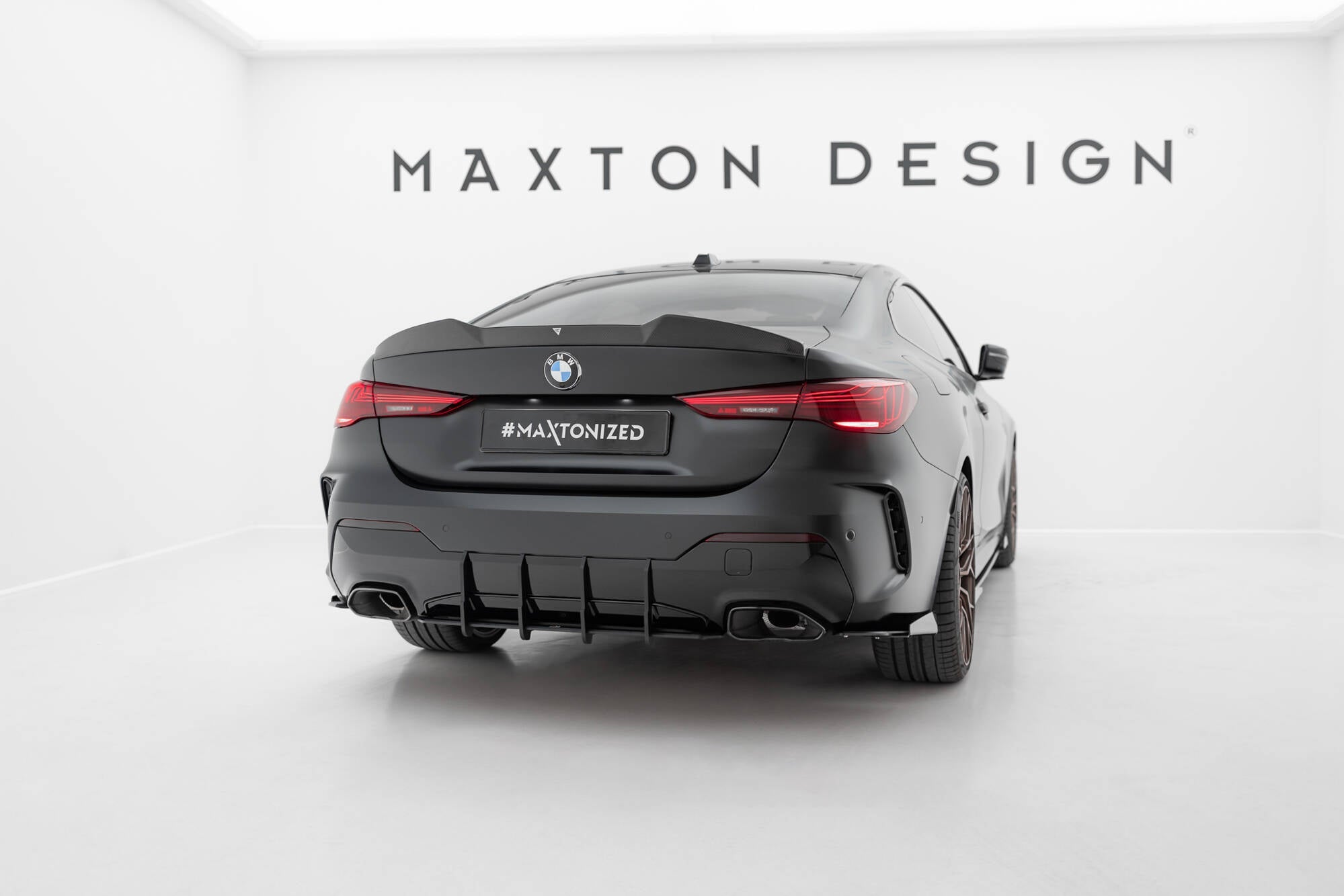 Maxton Design - Street Pro Flaps Heckansatz Diffusor + Flaps für BMW M440i G22 / G23 / G22 Facelift / G23 Facelift - Aerowerk.