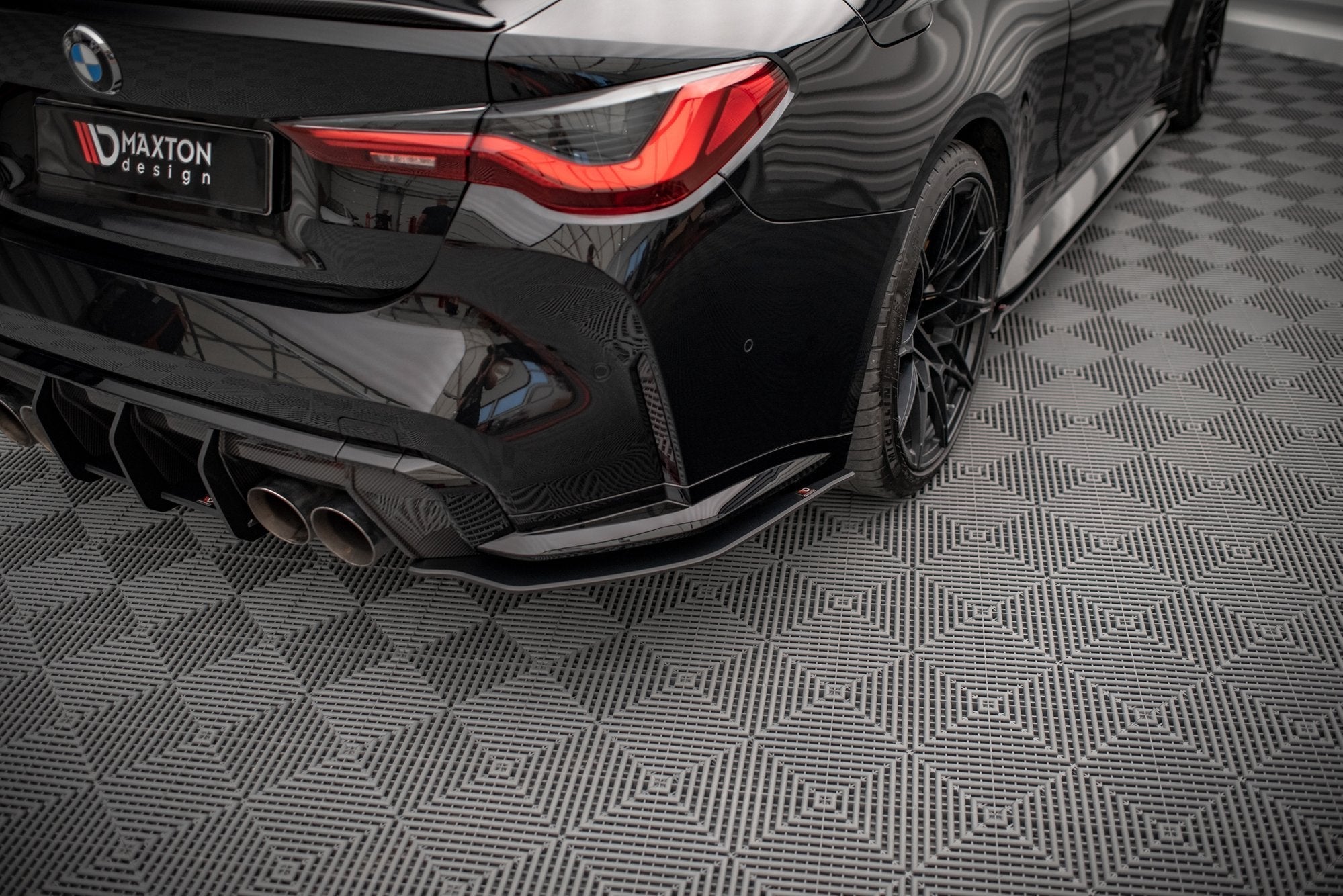 Maxton Design - Street Pro Flaps Heckansatz Diffusor für BMW M4 G82 - Aerowerk.