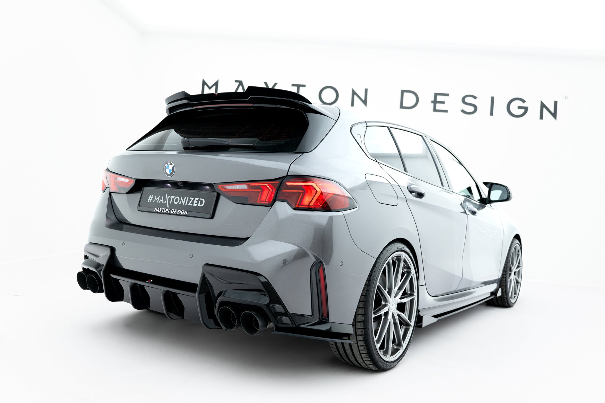 Maxton Design - Street Pro Flaps Heckansatz V.2 Diffusor für BMW 1er M - Paket F70 - Aerowerk.