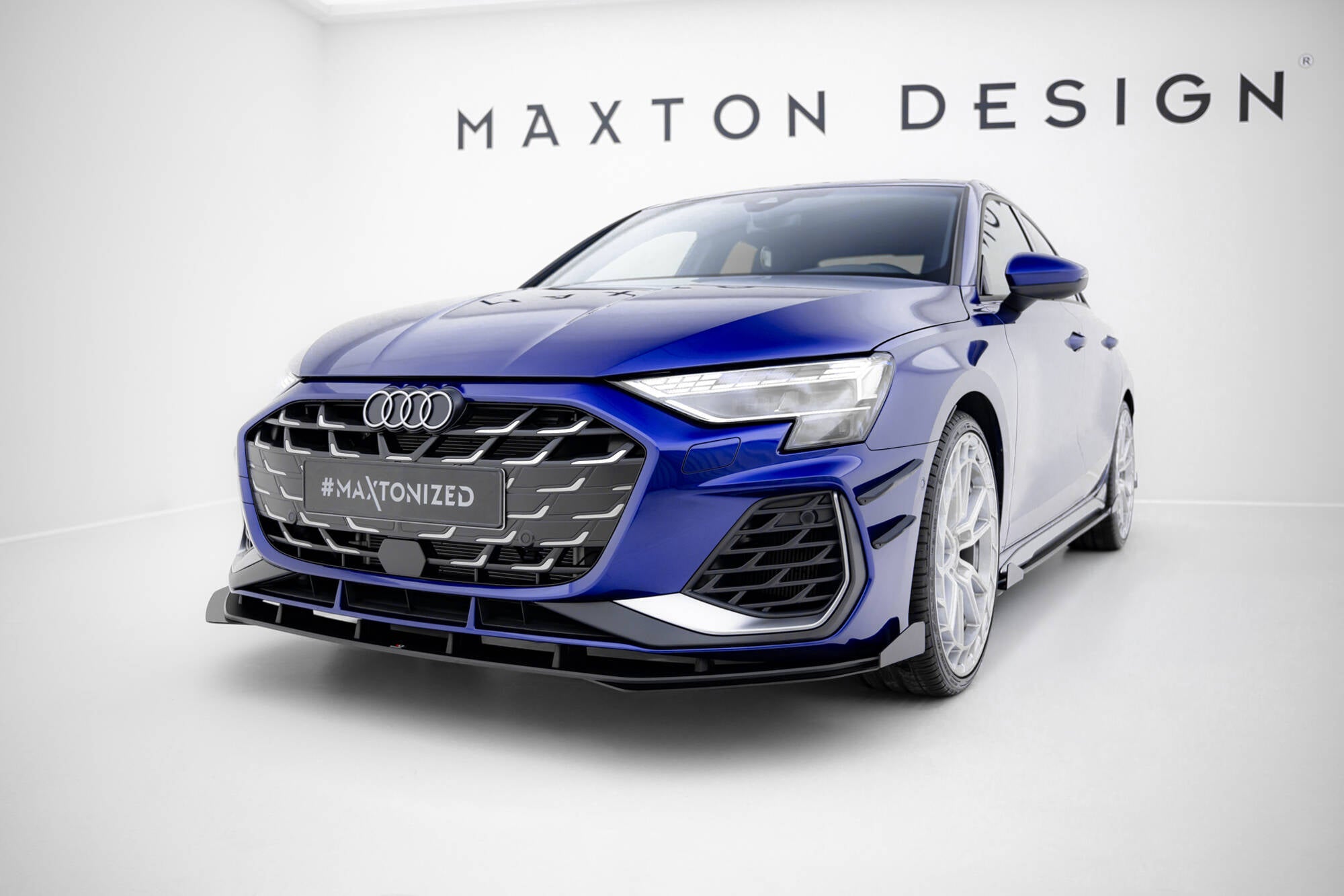 Maxton Design - Street Pro Frontlippe + Flaps für Audi A3 S - Line Limousine / S3 Limousine 8Y Facelift - Aerowerk.