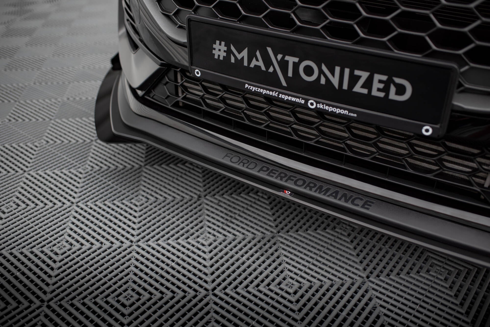 Maxton Design - Street Pro Frontlippe + Flaps für Ford Fiesta ST Mk8 Facelift - Aerowerk.