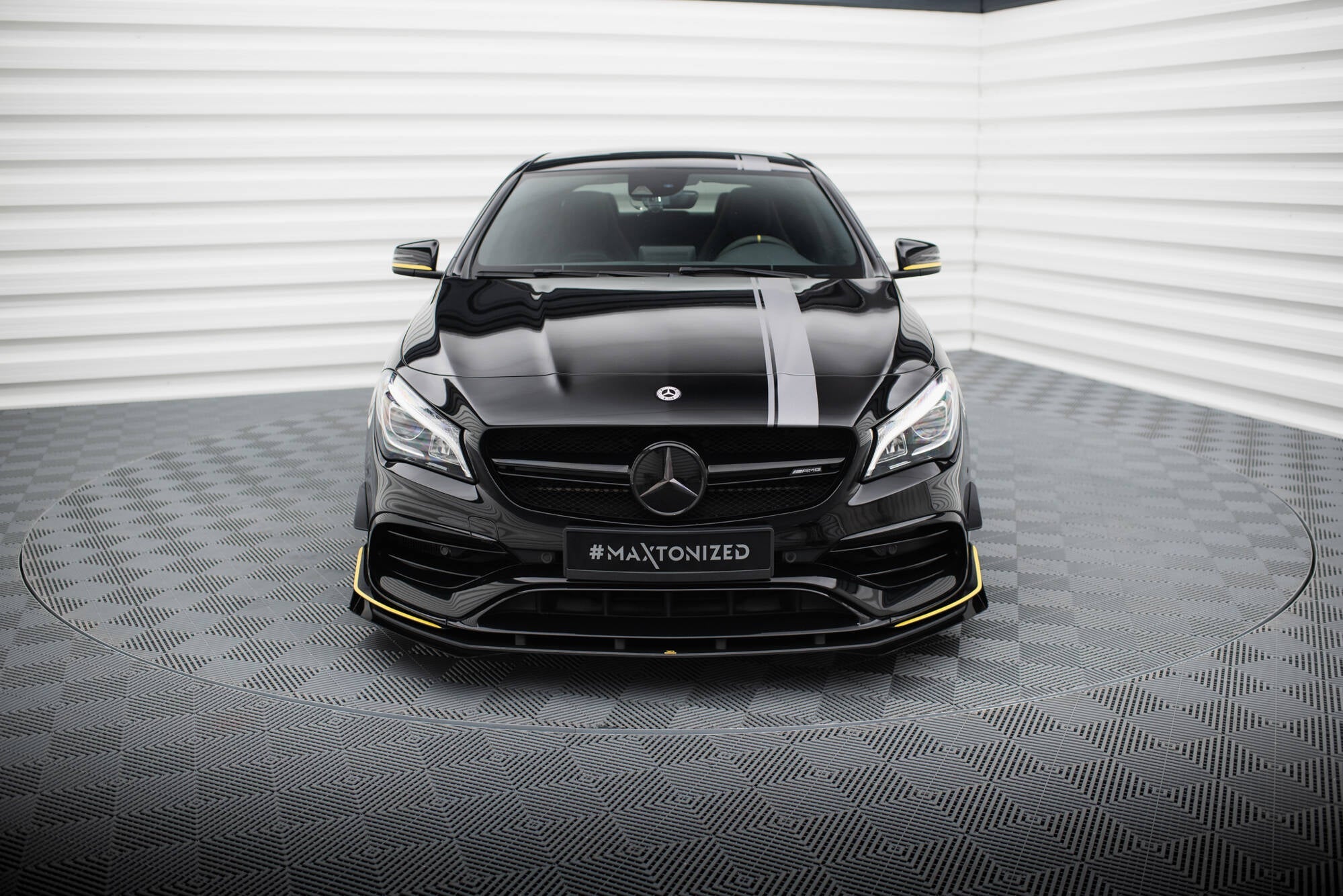 Maxton Design - Street Pro Frontlippe + Flaps für Mercedes - AMG CLA 45 Aero C117 Facelift - Aerowerk.