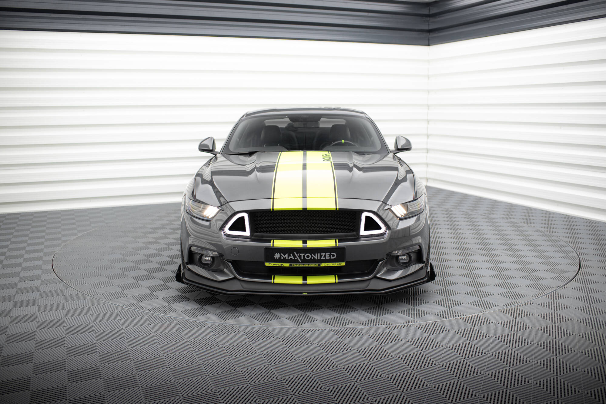 Maxton Design - Street Pro Frontlippe für +Flaps für + Flaps Ford Mustang GT Mk6 - Aerowerk.