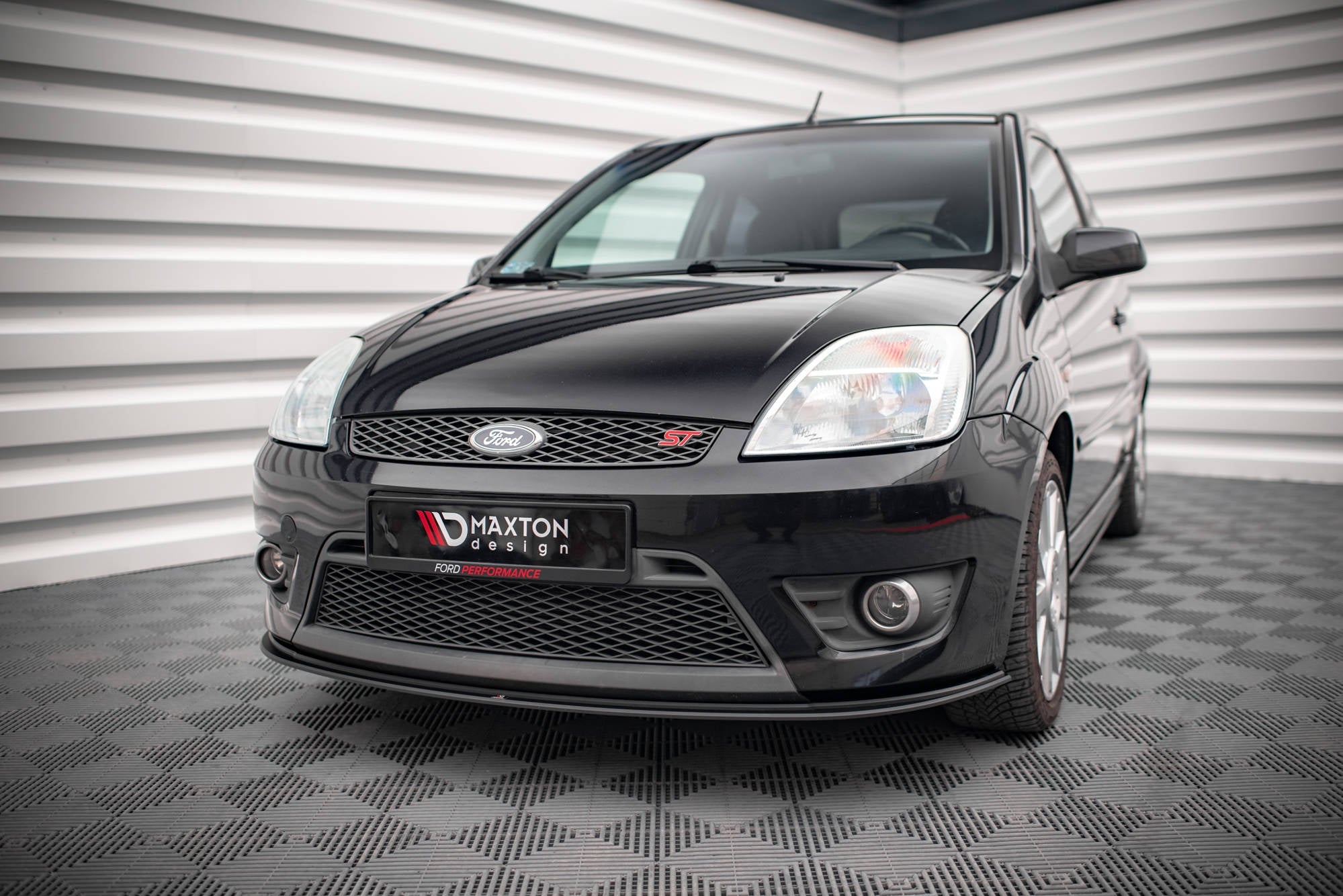 Maxton Design - Street Pro Frontlippe für für Ford Fiesta ST Mk6 - Aerowerk.