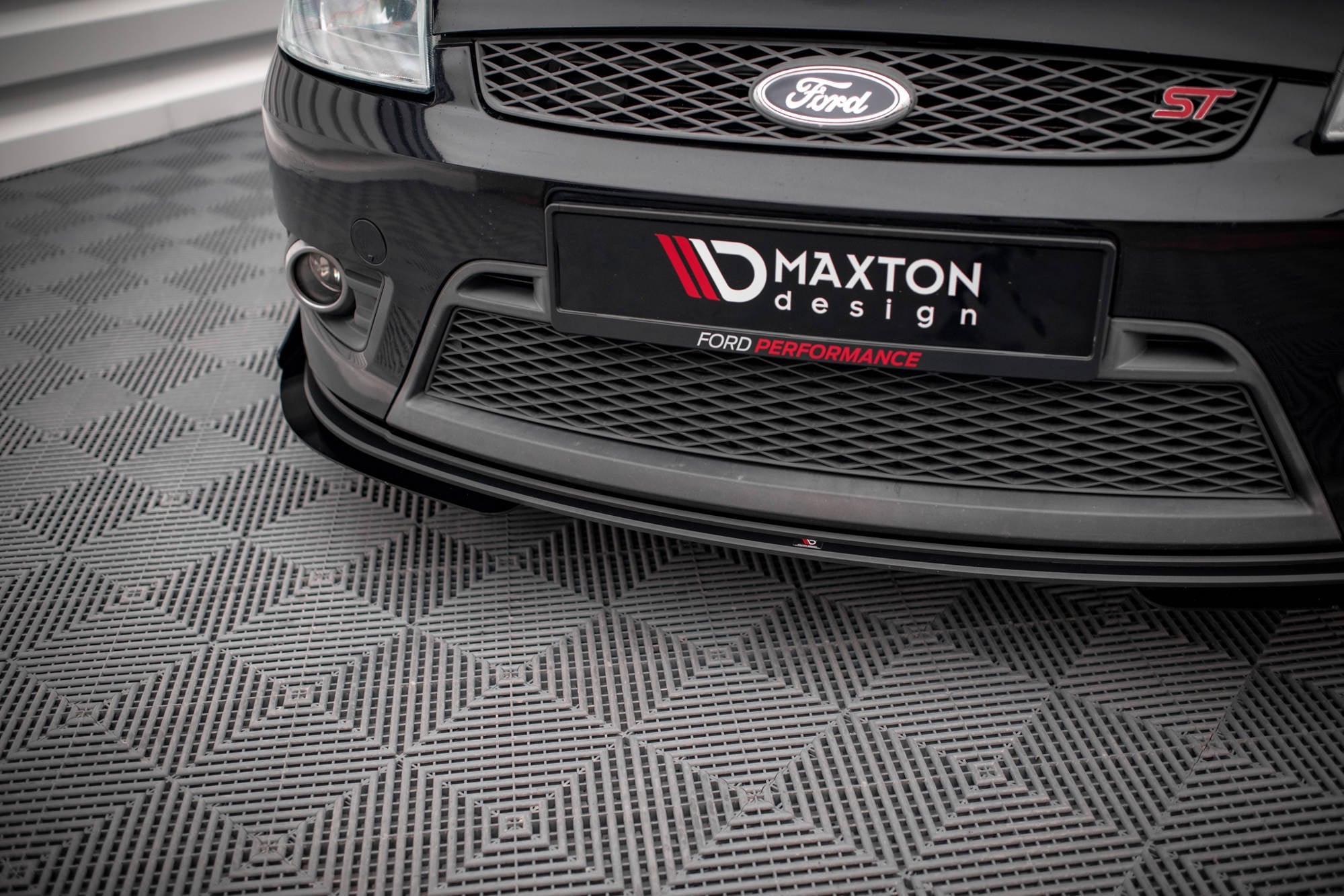 Maxton Design - Street Pro Frontlippe V1 für + Flaps für + Flaps Ford Fiesta ST Mk6 - Aerowerk.