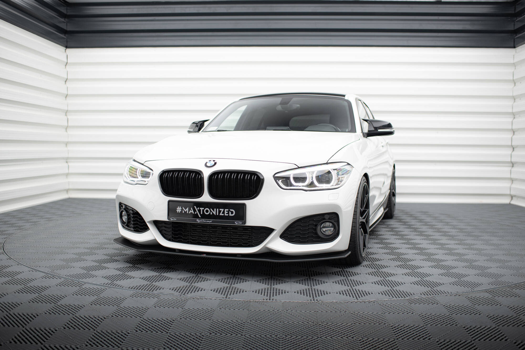 Maxton Design - Street Pro Frontlippe V.3 für für BMW 1er F20 M - Paket Facelift / M140i - Aerowerk.