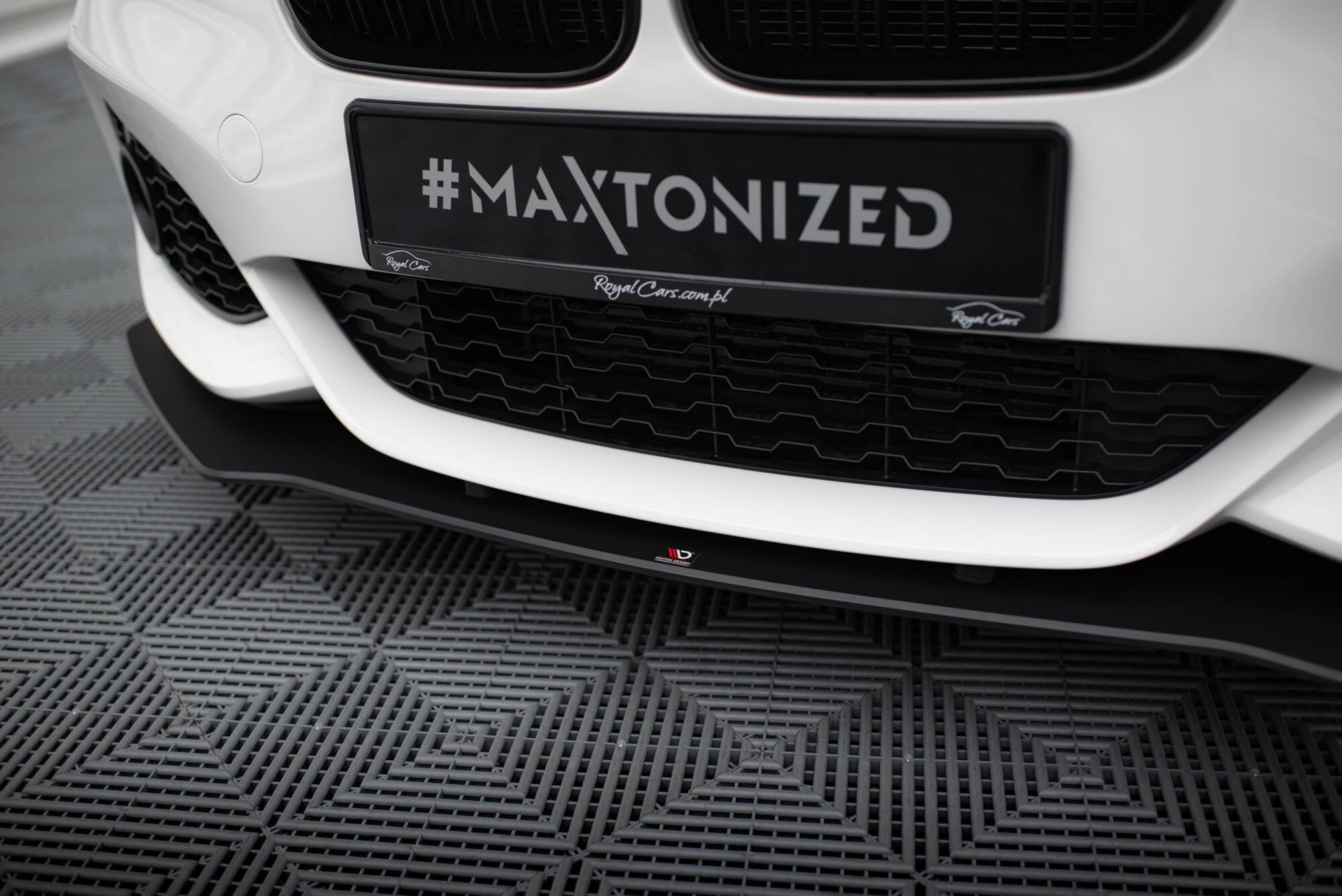 Maxton Design - Street Pro Frontlippe V.3 für für BMW 1er F20 M - Paket Facelift / M140i - Aerowerk.
