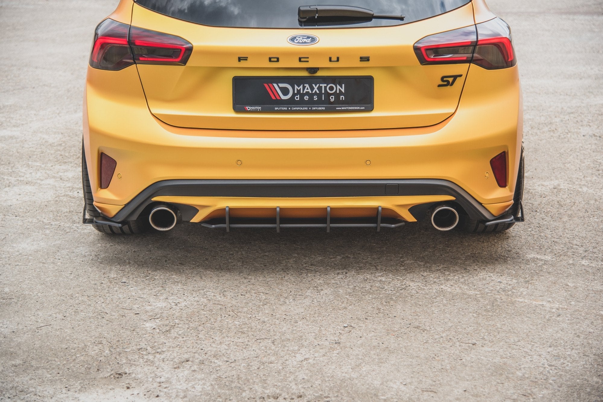 Maxton Design - Street Pro Heck Ansatz Flaps Diffusor +Flaps für Ford Focus ST Mk4 - Aerowerk.