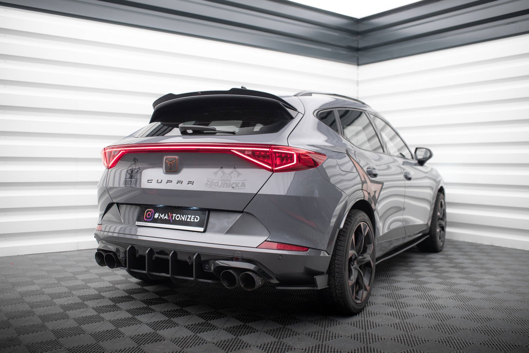 Maxton Design - Street Pro Heck Ansatz Flaps Diffusor für Cupra Formentor Mk1 - Aerowerk.
