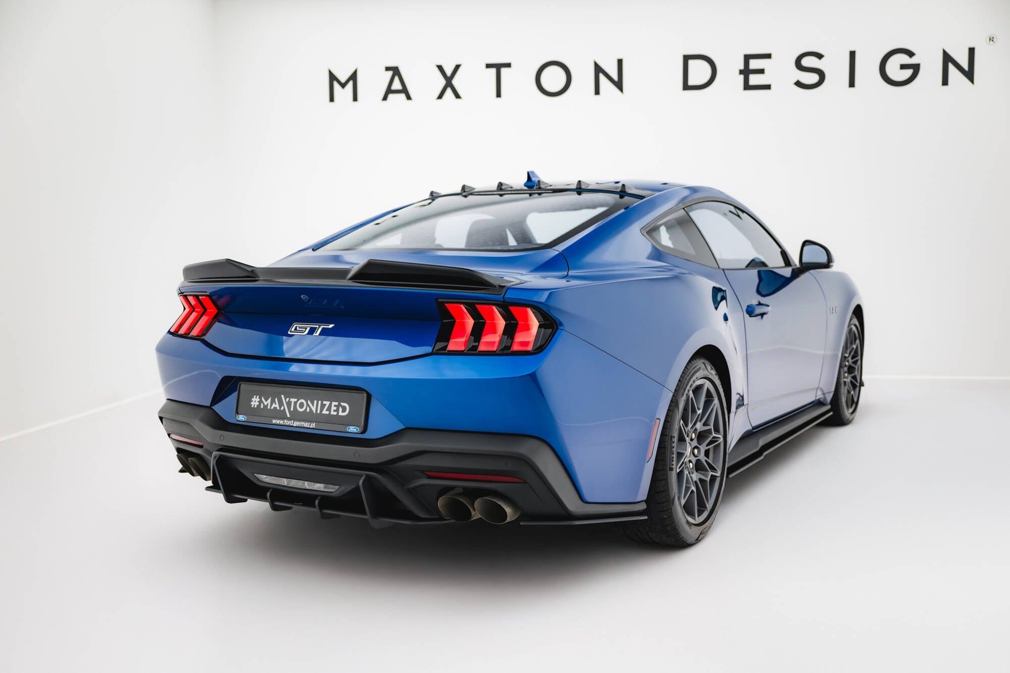Maxton Design - Street Pro Heck Ansatz Flaps Diffusor für Ford Mustang GT Mk7 - Aerowerk.
