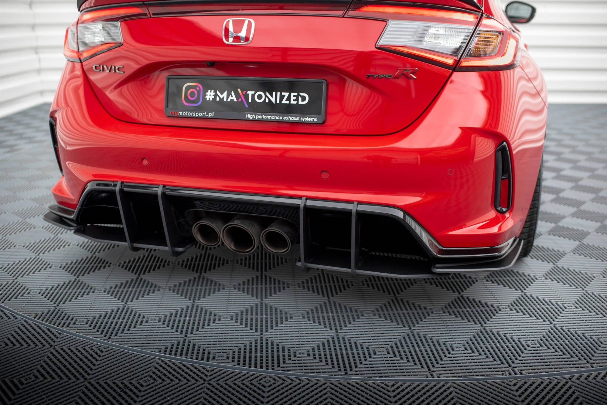 Maxton Design - Street Pro Heck Ansatz Flaps Diffusor für Honda Civic Type - R Mk 11 - Aerowerk.