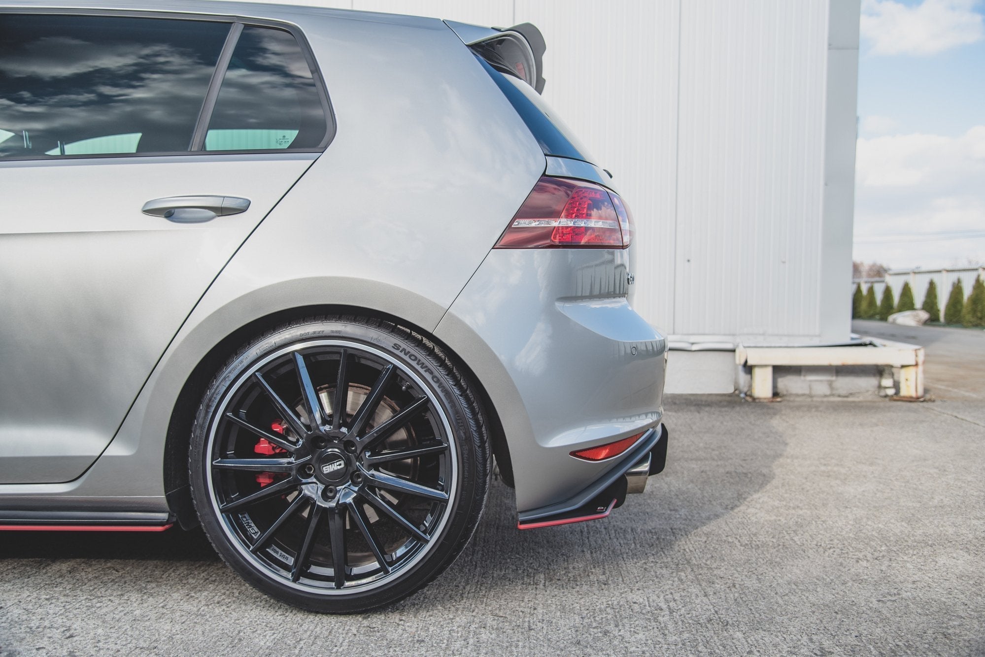 Maxton Design - Street Pro Heck Ansatz Flaps Diffusor V1 für L + R VW Golf 7 GTI - Aerowerk.