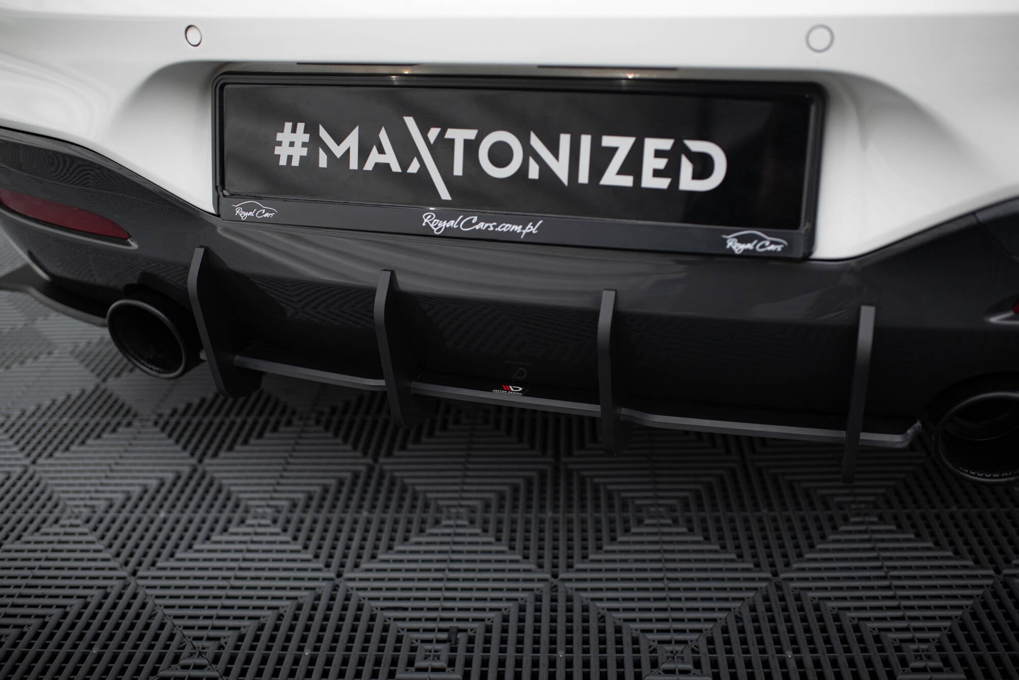 Maxton Design - Street Pro Heckschürze Diffusoor V.3 für BMW M140i - Aerowerk.