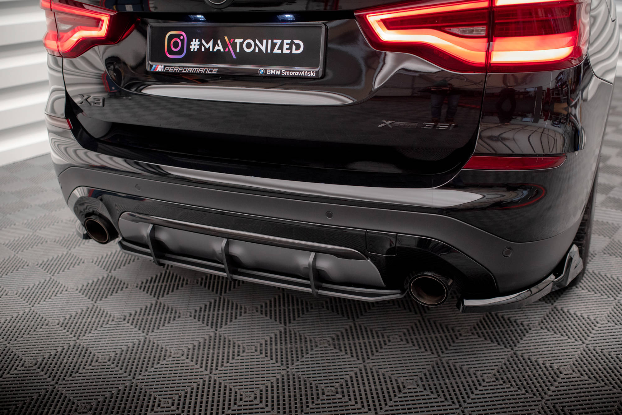 Maxton Design - Street Pro Heckschürze Diffusor für BMW X3 G01 - Aerowerk.