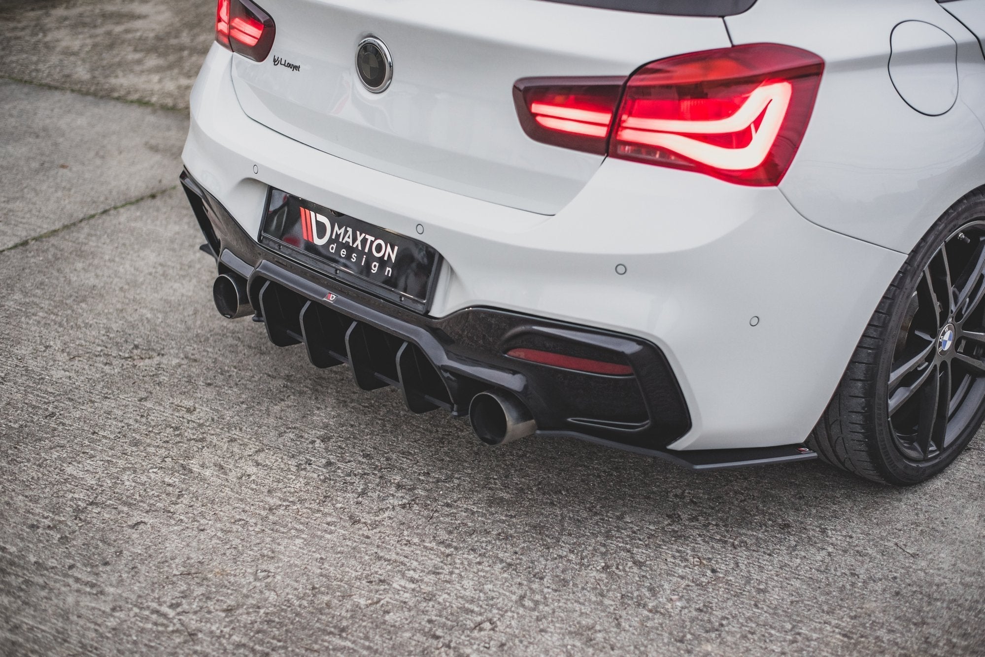 Maxton Design - Street Pro Heckschürze Diffusor V.4 für BMW M140i - Aerowerk.
