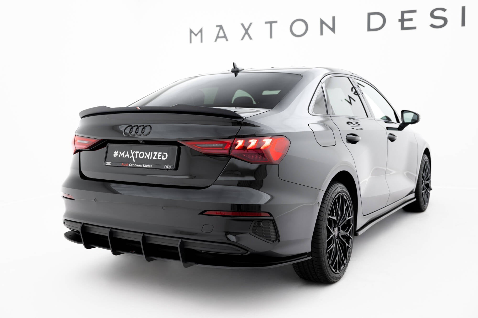 Maxton Design - Street Pro Heckschürze für Audi A3 Limousine 8Y - Aerowerk.