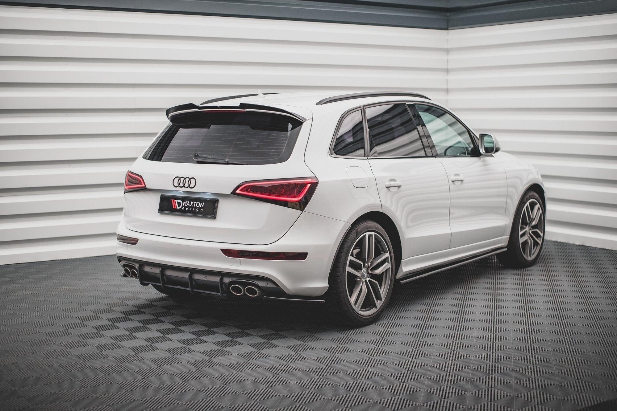 Maxton Design - Street Pro Heckschürze für Audi SQ5 Mk1 (8R) - Aerowerk.