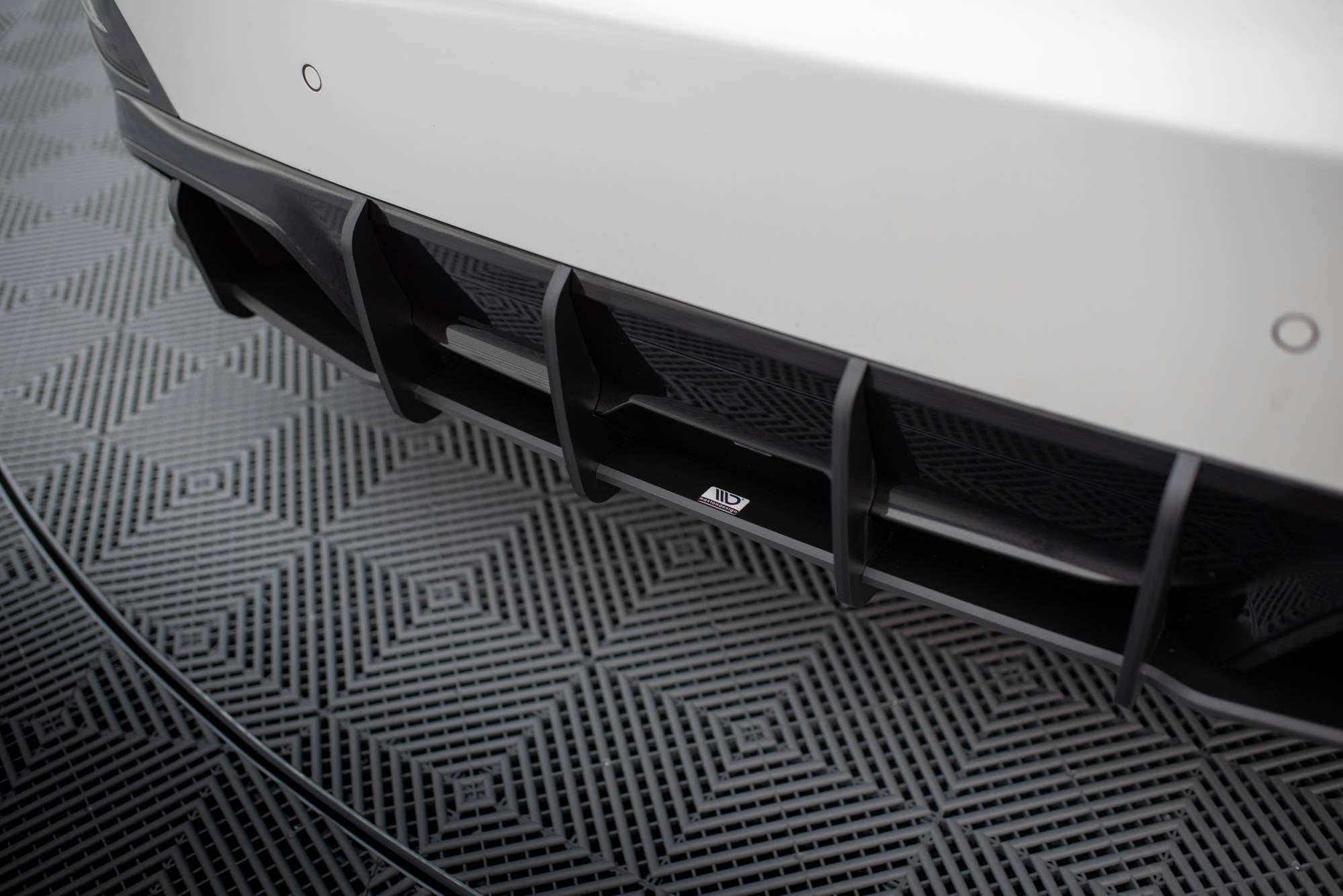 Maxton Design - Street Pro Heckschürze für BMW i4 M - Paket G26 - Aerowerk.
