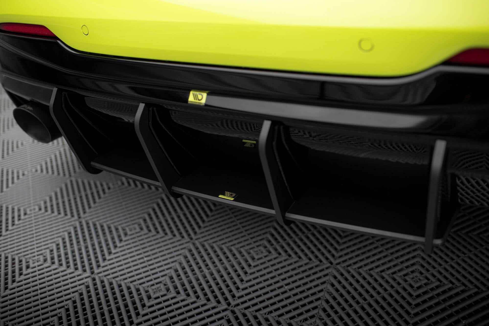 Maxton Design - Street Pro Heckschürze V.1 für BMW 1er F40 M - Paket / M135i - Aerowerk.