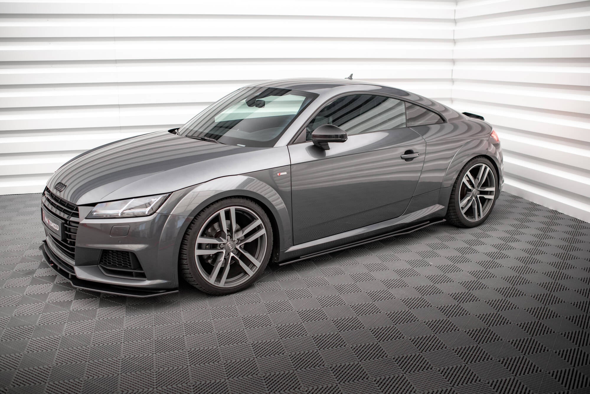 Maxton Design - Street Pro Seitenschweller Ansatz Cup Leisten für Audi TT S / S - Line 8S - Aerowerk.