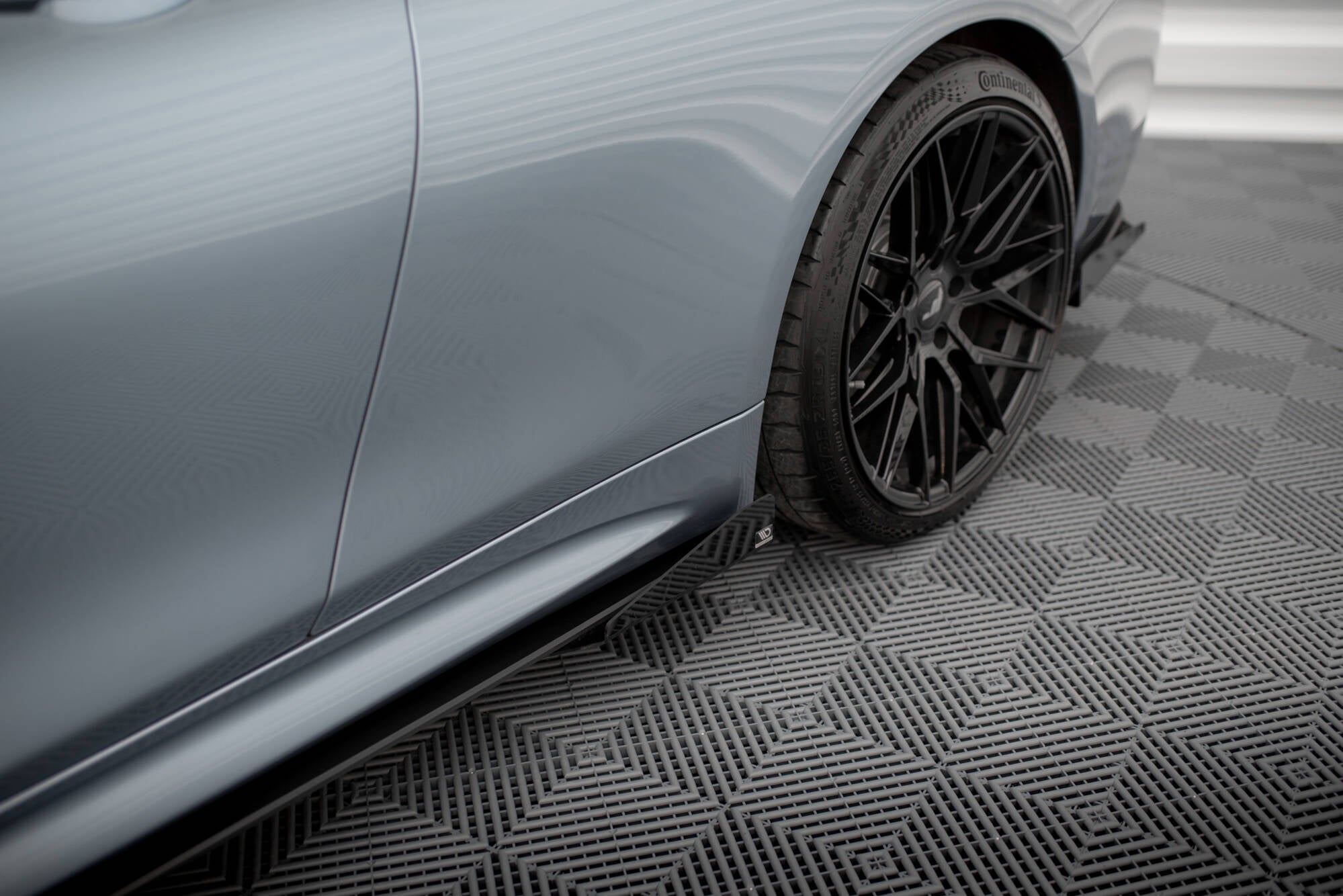 Maxton Design - Street Pro Seitenschweller Ansatz + Flaps für BMW 4er Coupe / Gran Coupe / Cabrio M - Paket F32 / F36 / F33 - Aerowerk.