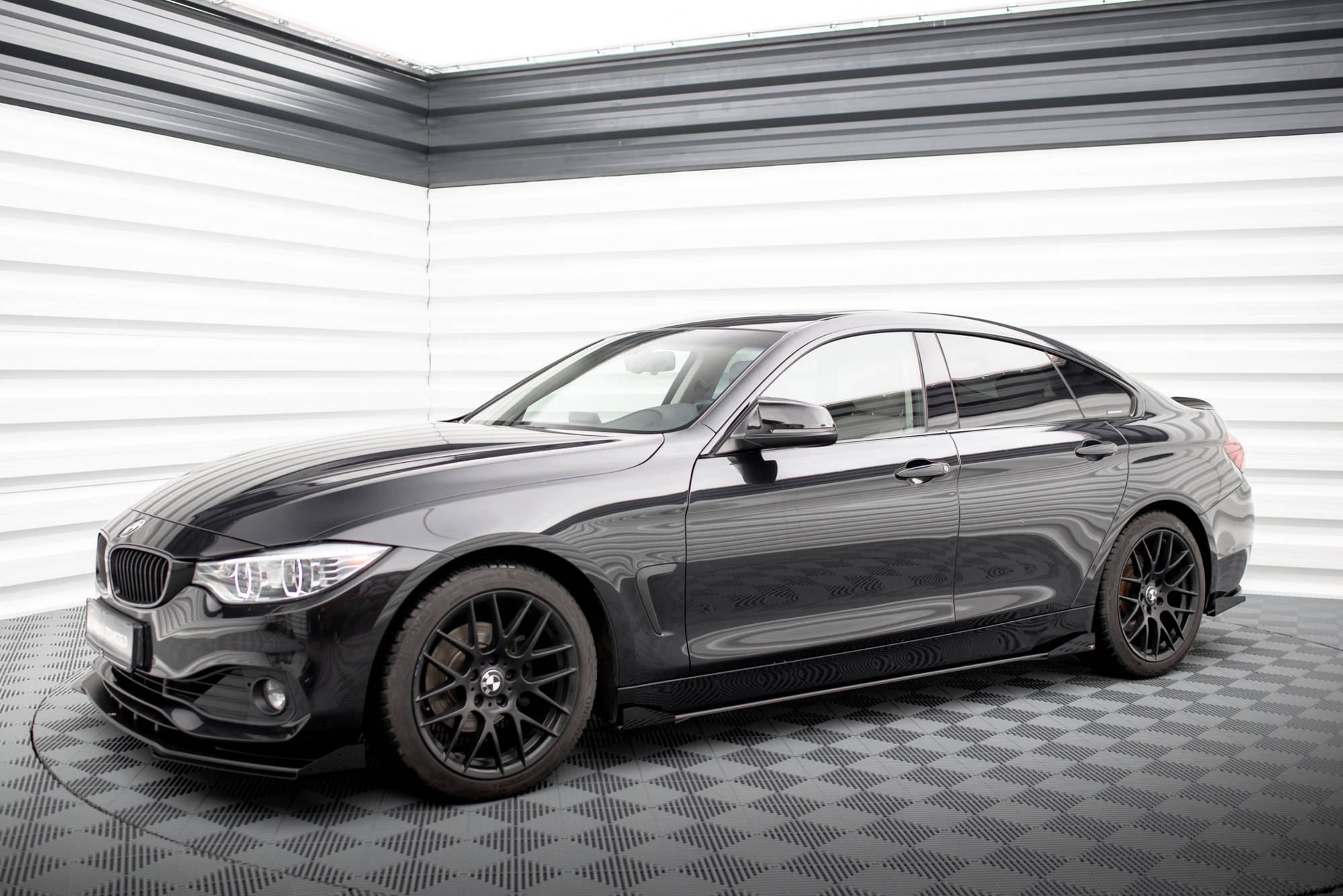 Maxton Design - Street Pro Seitenschweller Ansatz + Flaps für BMW 4er Gran Coupe F36 - Aerowerk.