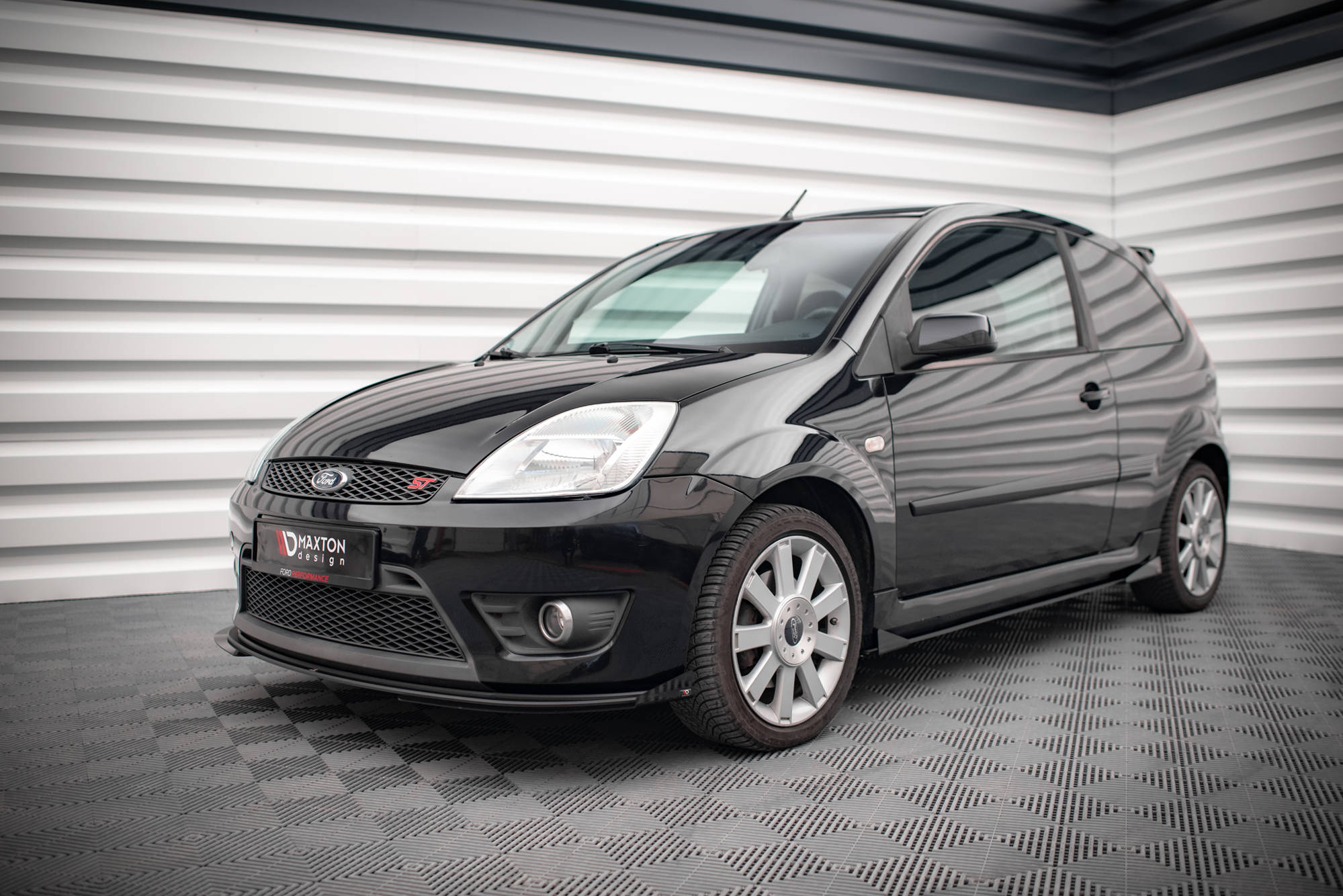 Maxton Design - Street Pro Seitenschweller Ansatz für + Flaps Ford Fiesta ST Mk6 - Aerowerk.