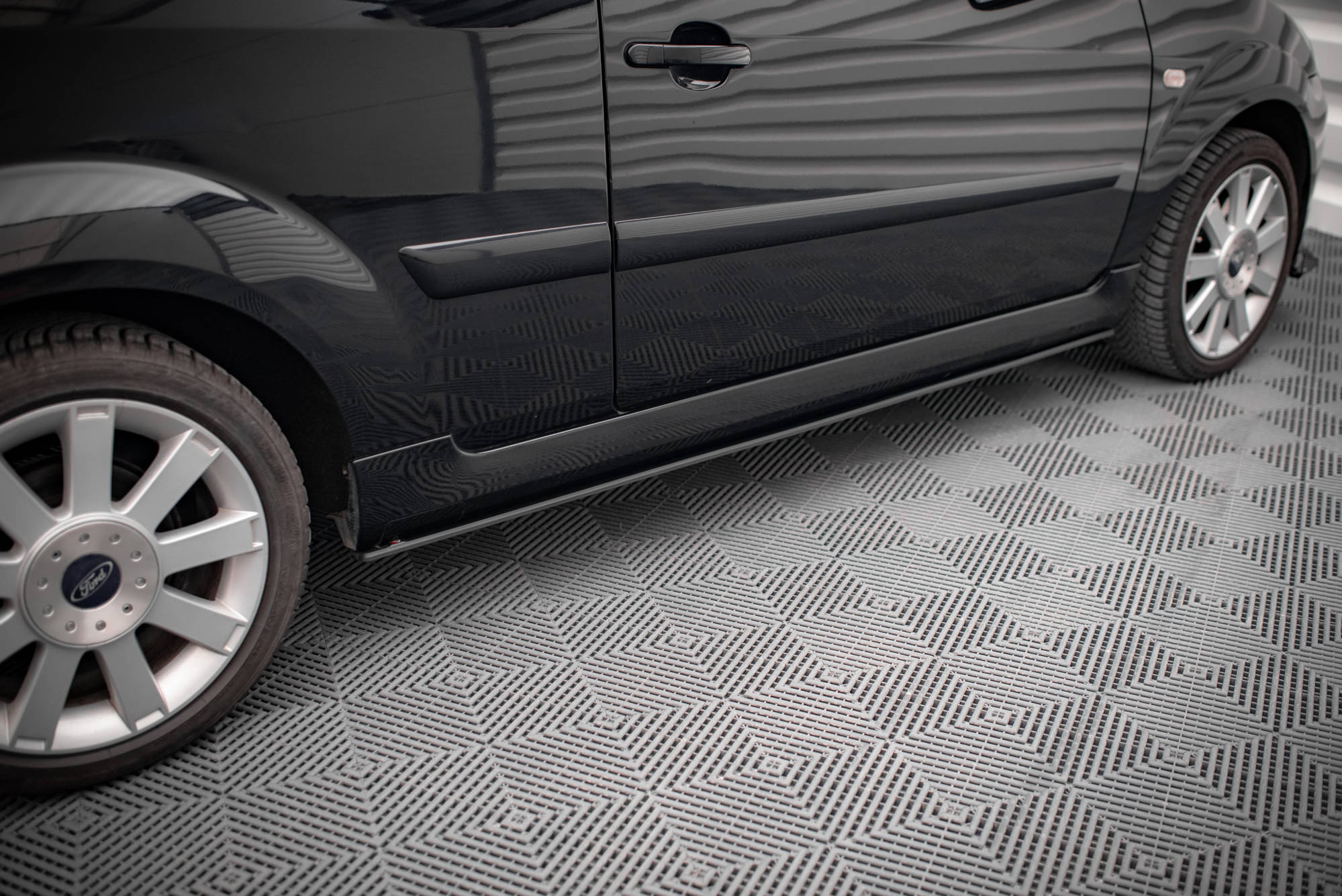 Maxton Design - Street Pro Seitenschweller Ansatz für Ford Fiesta ST Mk6 - Aerowerk.