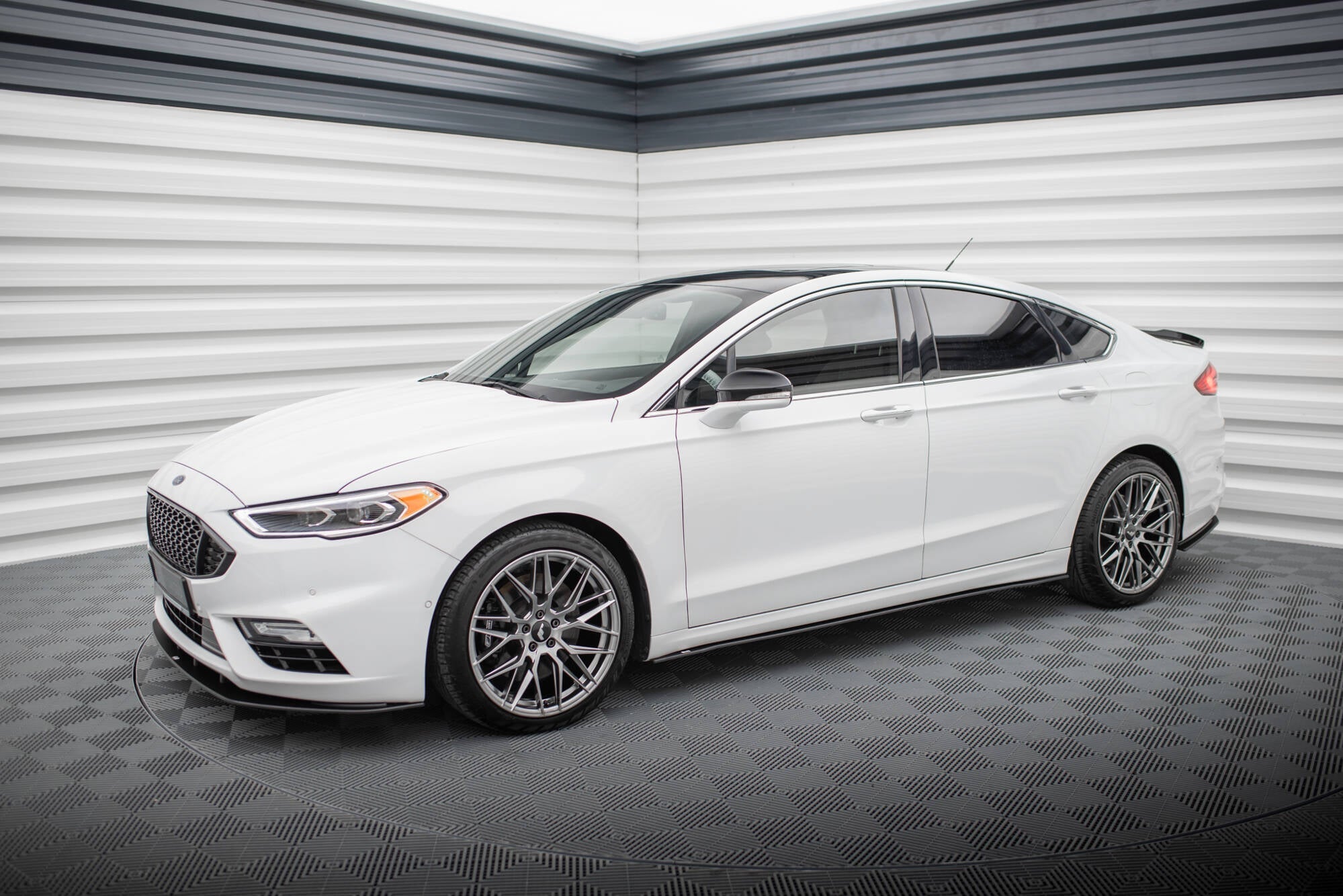 Maxton Design - Street Pro Seitenschweller Ansatz für Ford Mondeo Sport Mk5 Facelift / Fusion Sport Mk2 Facelift - Aerowerk.