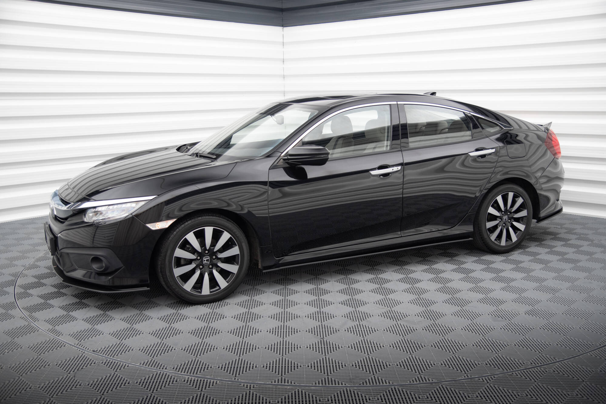 Maxton Design - Street Pro Seitenschweller Ansatz für Honda Civic Mk10 - Aerowerk.