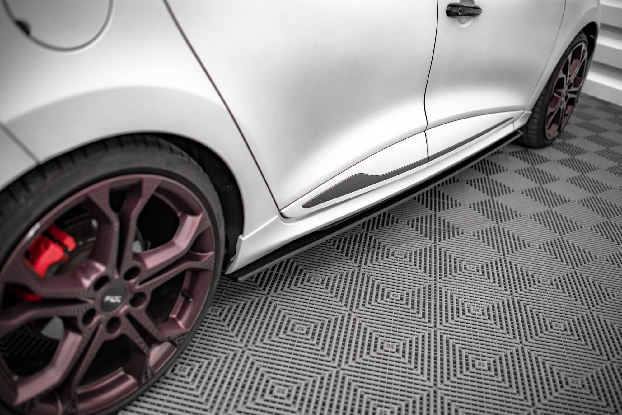 Maxton Design - Street Pro Seitenschweller Ansatz für Renault Clio RS Mk4 - Aerowerk.