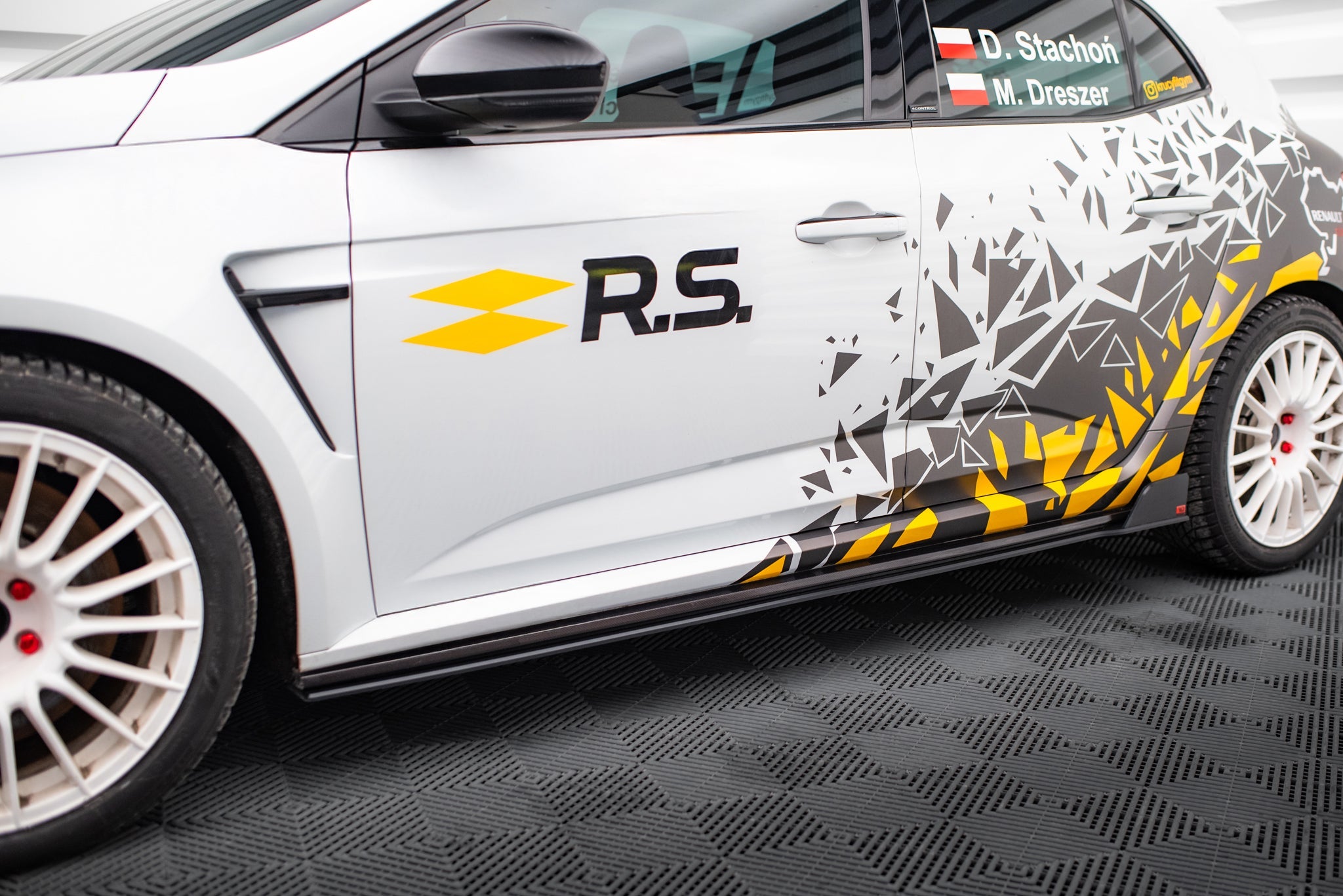Maxton Design - Street Pro Seitenschweller Ansatz für Renault Megane RS Mk4 - Aerowerk.